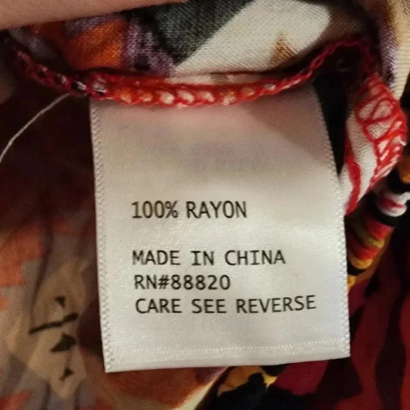 Christian Siriano colorful cropped quarter sleeve blouse size Medium - Picture 6 of 9